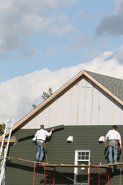 Affordable siding repair and maintenance services in Newark, TX